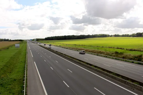 chauffeur vtc toutes distances depuis et vers nice